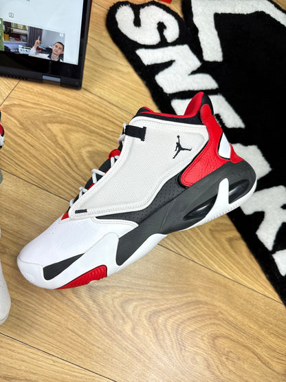 Nike Air Jordan Max Aura 4 (45)