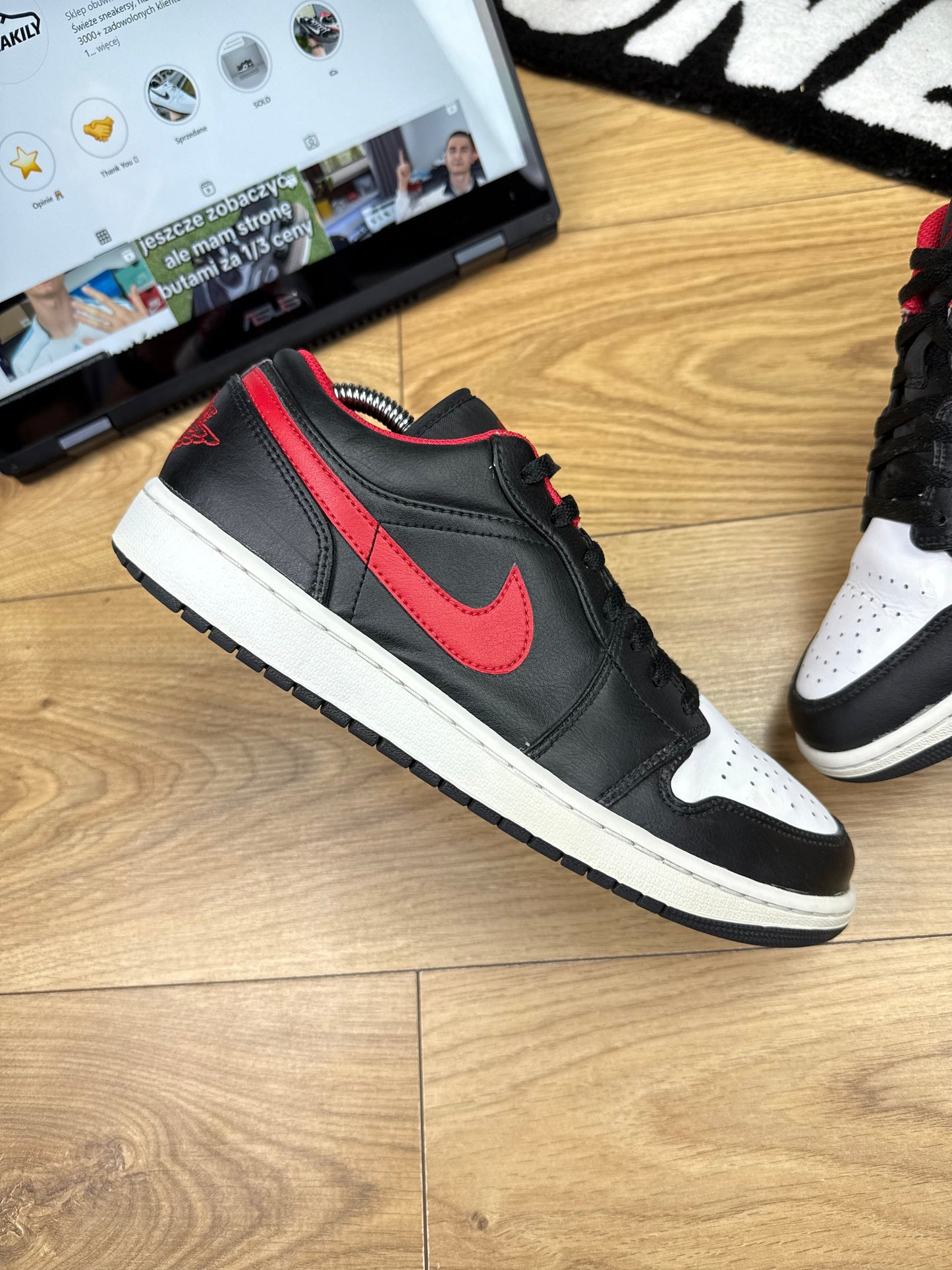 Nike Air Jordan 1 Low (44)