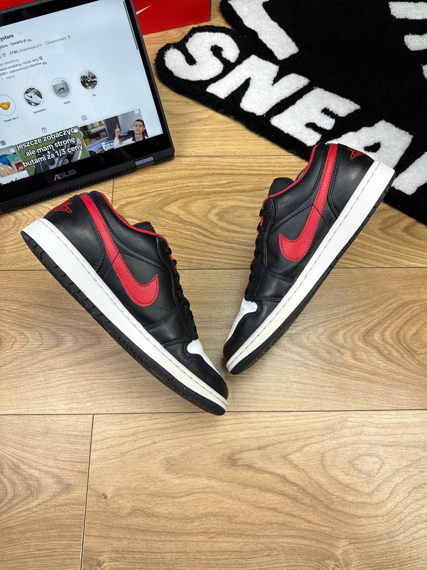 Nike Air Jordan 1 Low (44)