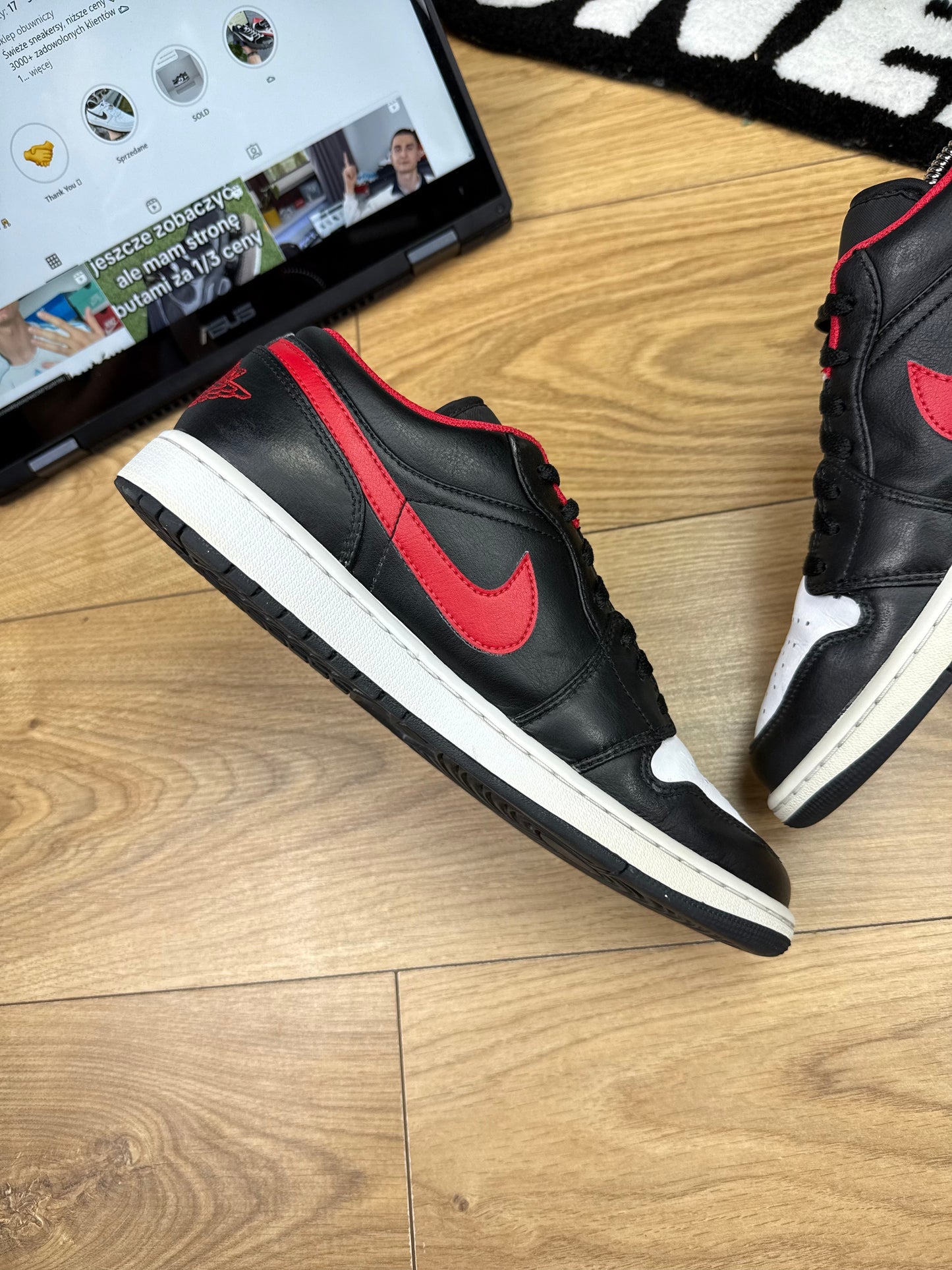 Nike Air Jordan 1 Low (44)