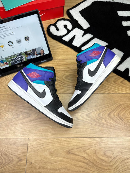 Nike Air Jordan 1 Mid (44.5)