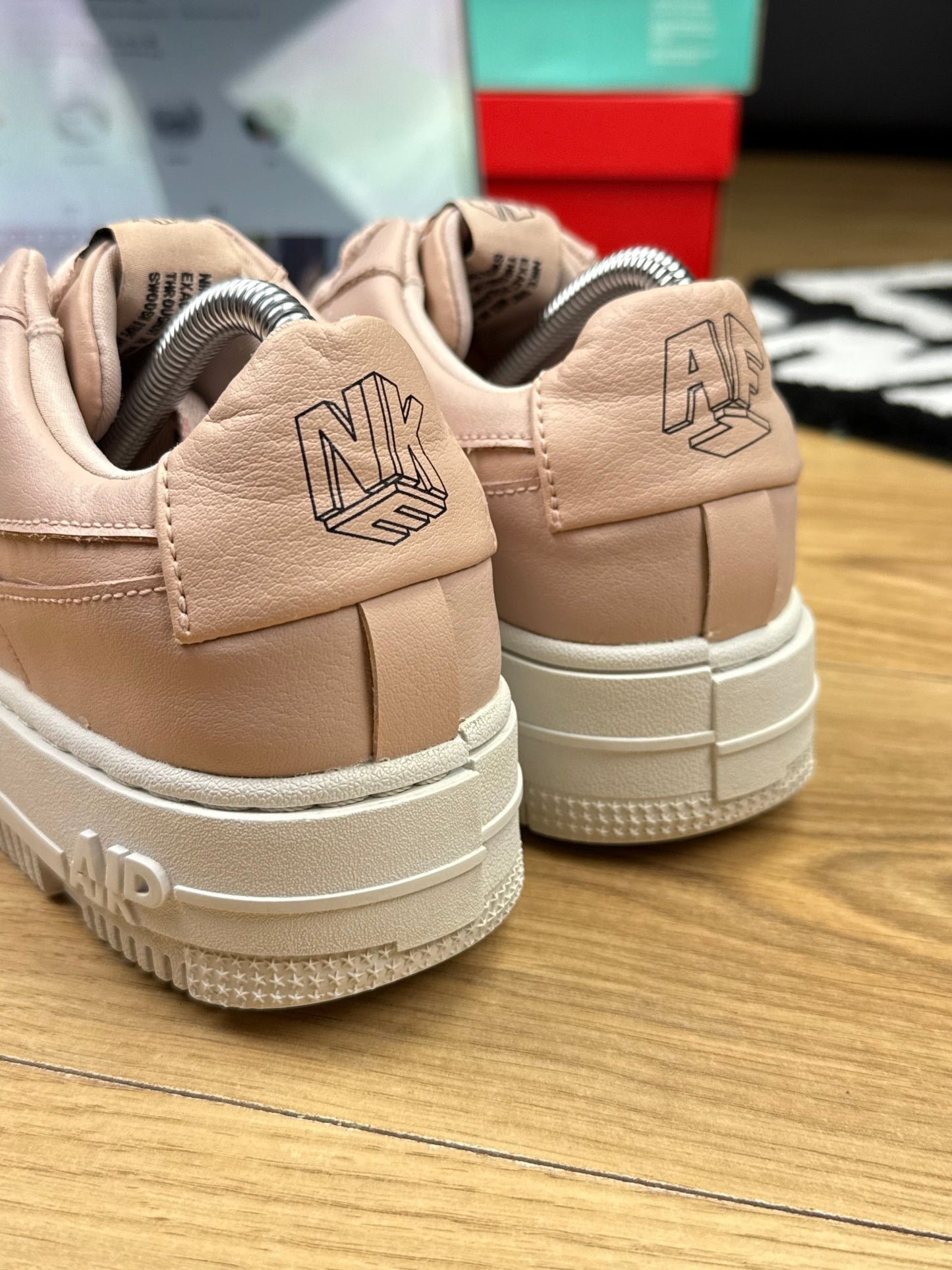 Nike Air Force 1 Pixel (39)