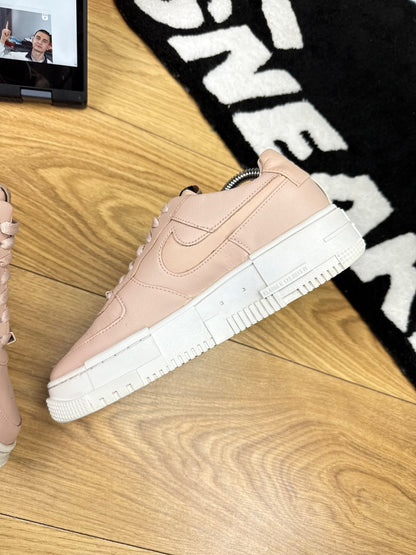 Nike Air Force 1 Pixel (39)