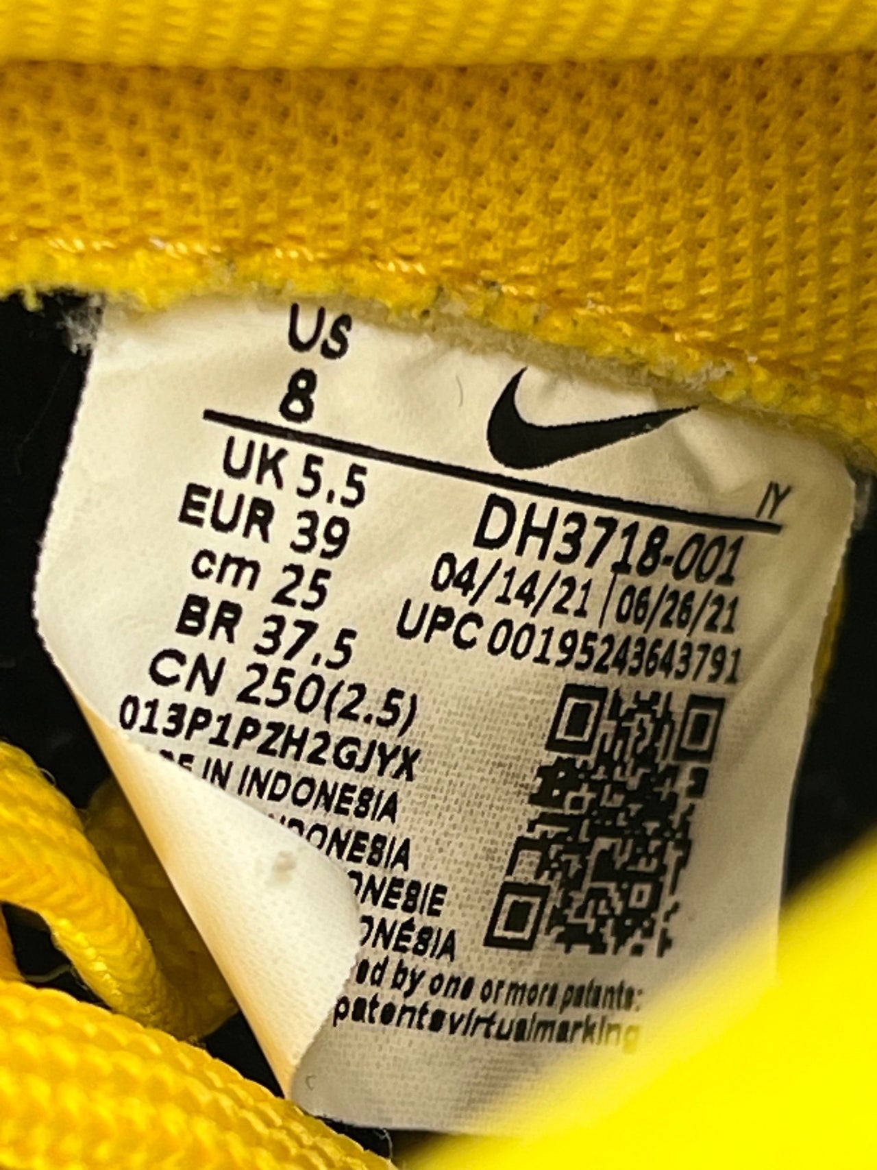Nike Dunk High Varsity Maize — buty sportowe damskie w bardzo dobrym stanie rozmiar 39, opcjonalne zdjęcie 1