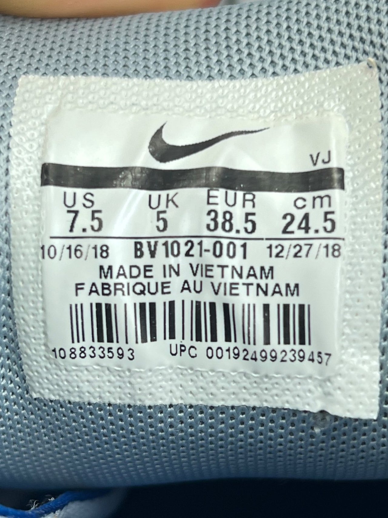 Nike P-6000 Laser Blue — buty sportowe damskie w bardzo dobrym stanie rozmiar 38.5, opcjonalne zdjęcie 1
