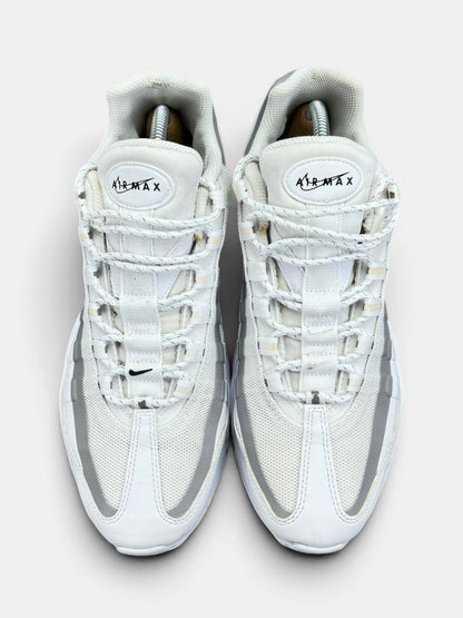Nike Air Max 95 Ultra White Reflective — buty sportowe męskie w bardzo dobrym stanie rozmiar 44, widok z góry