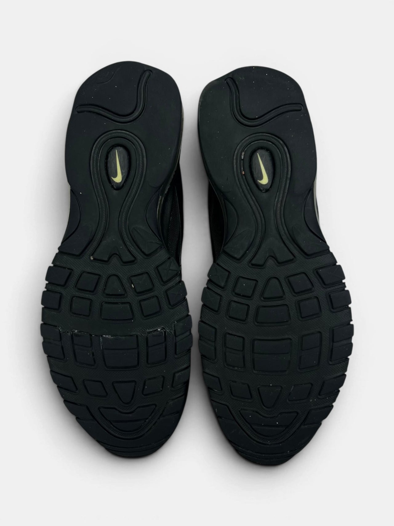 Nike Air Max 97 — buty sportowe męskie w bardzo dobrym stanie rozmiar 45, podeszwa