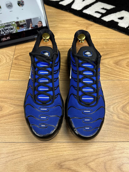 Nike Air Max Plus Premium Black/Racer Blue — buty sportowe męskie w bardzo dobrym stanie rozmiar 45.5, widok z tyłu