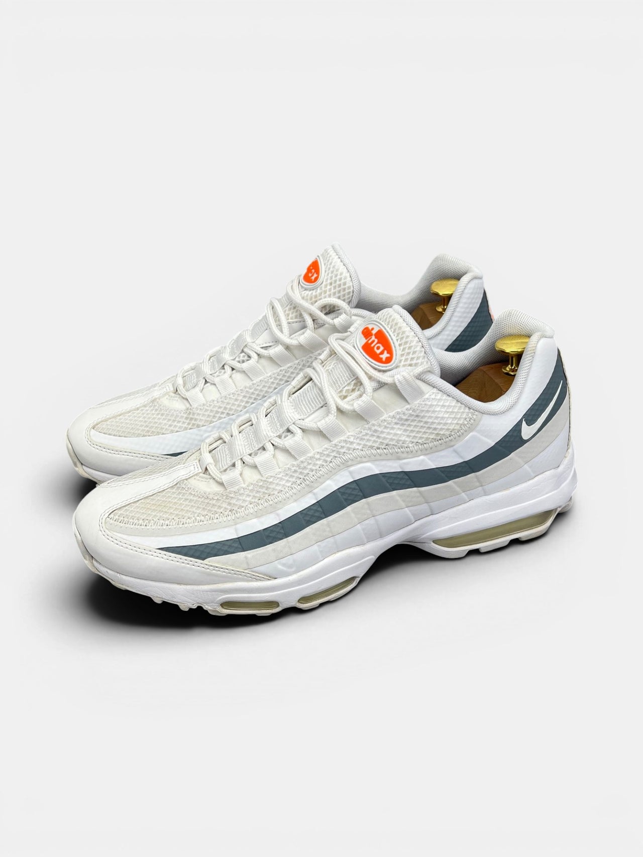 Nike Air Max 95 Ultra White Spruce — buty sportowe męskie w bardzo dobrym stanie rozmiar 45.5, widok z boku