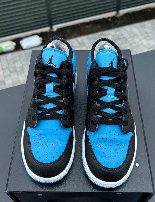 Nike Air Jordan 1 Low (40)