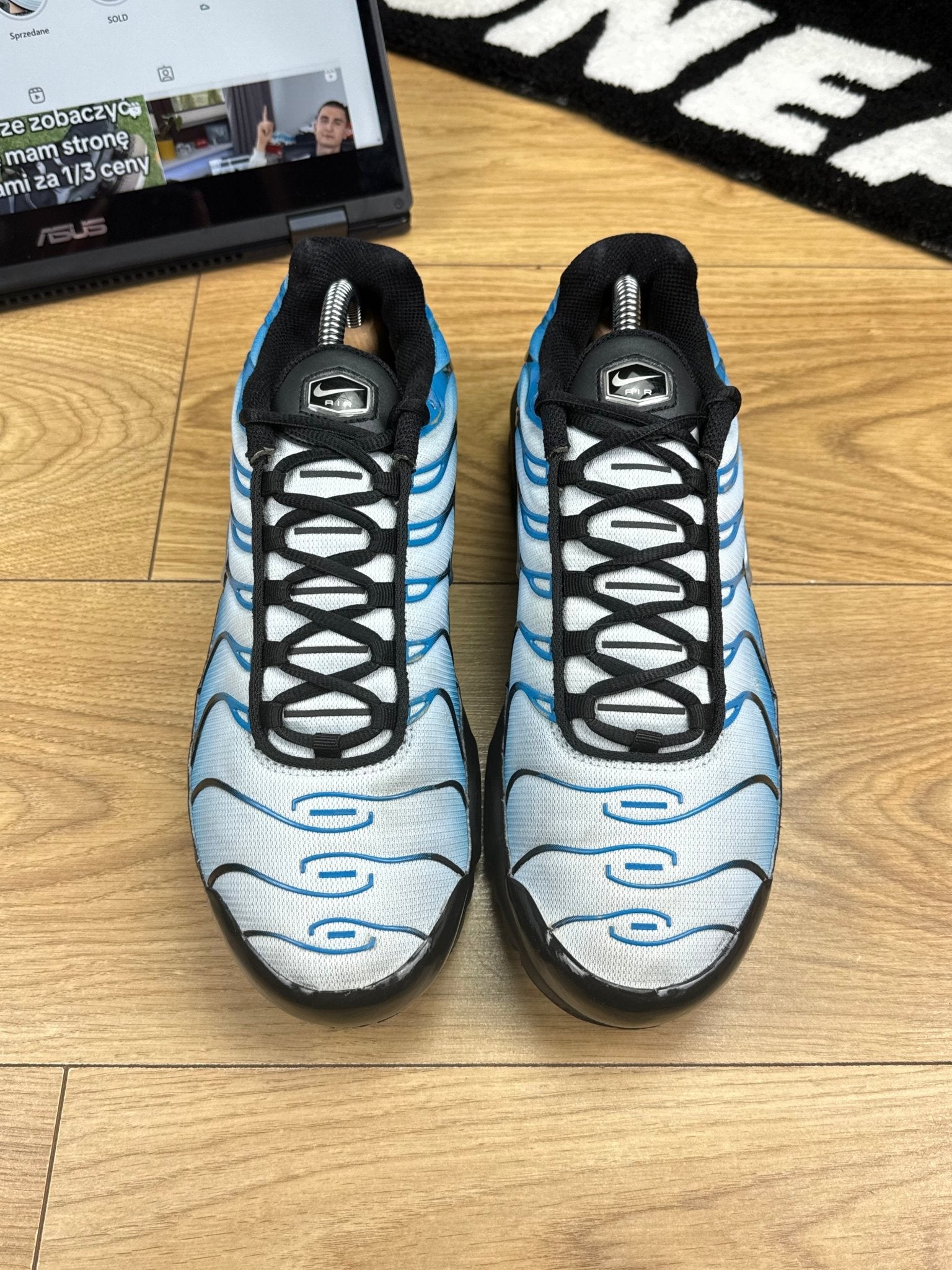 Nike Air Max Plus (43) - sneakilystore