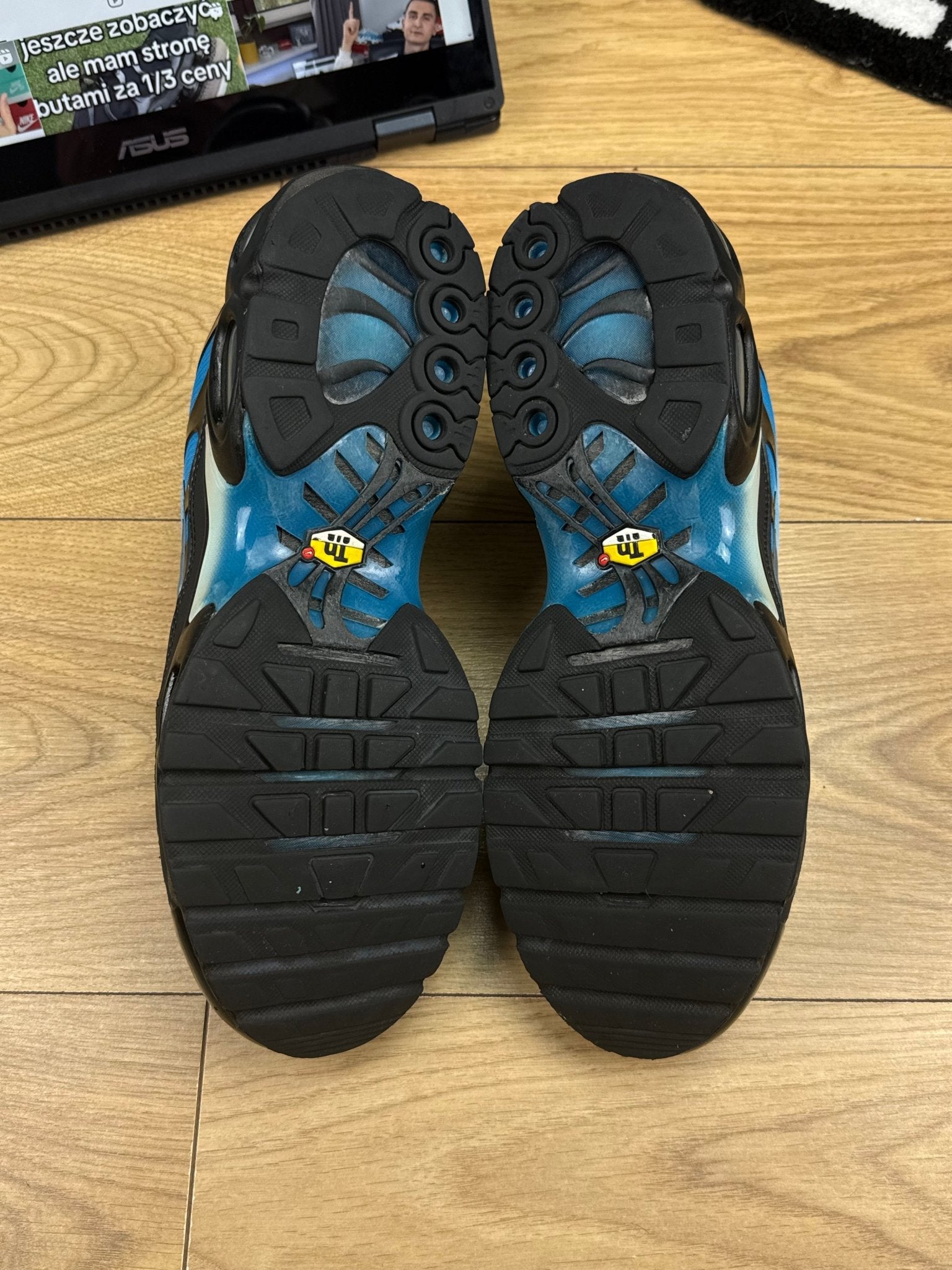 Nike Air Max Plus (43) - sneakilystore