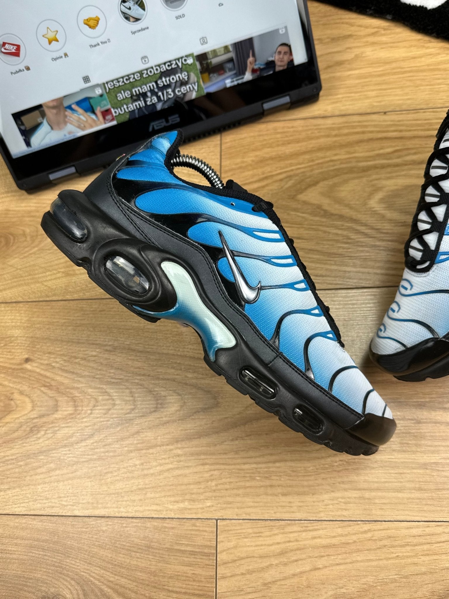 Nike Air Max Plus (43) - sneakilystore