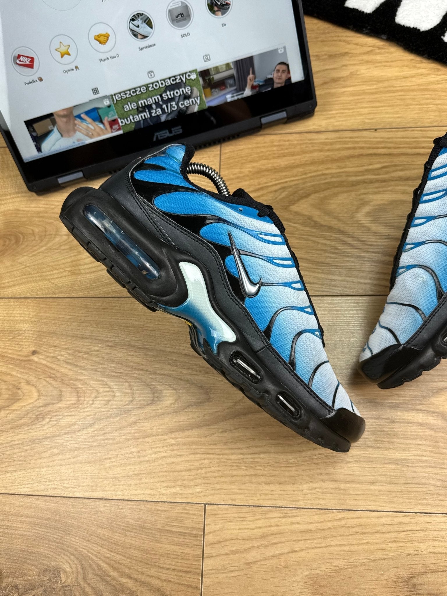 Nike Air Max Plus (43) - sneakilystore