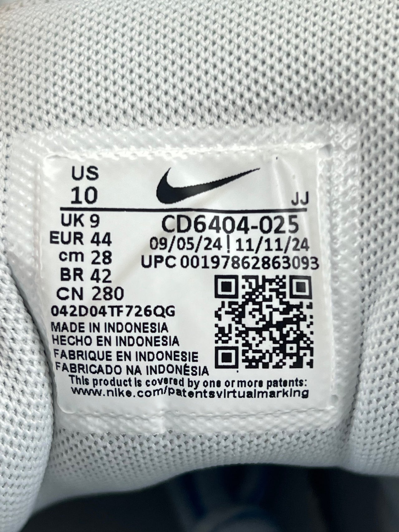 Nike P-6000 — buty sportowe męskie w bardzo dobrym stanie rozmiar 44, opcjonalne zdjęcie 1