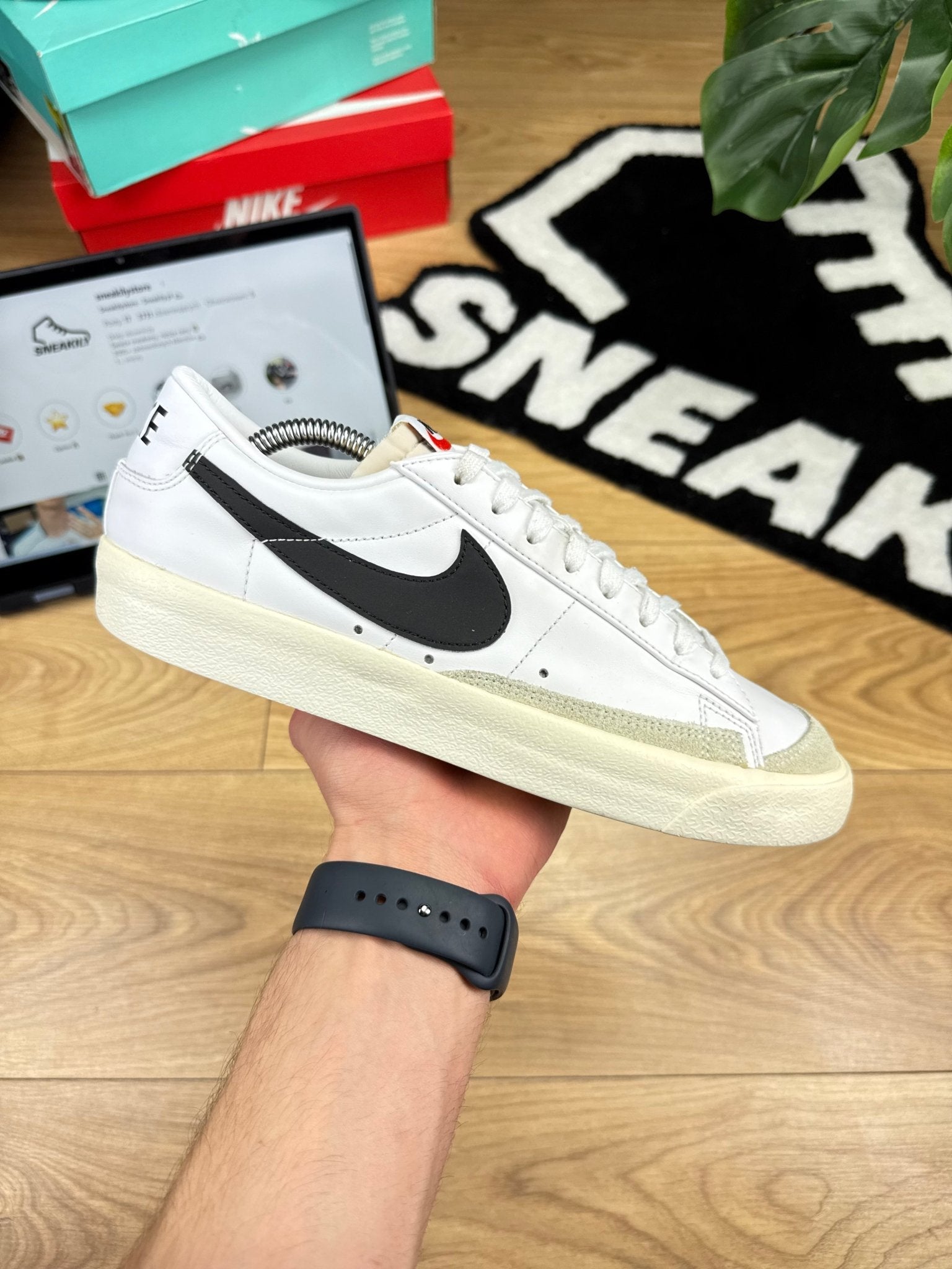 Nike Blazer Low (42.5) - sneakilystore