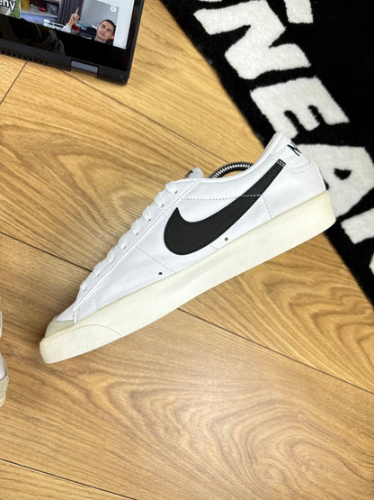 Nike Blazer Low (42.5) - sneakilystore