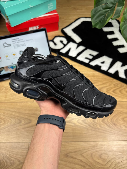 Nike Air Max Plus (44.5) - sneakilystore