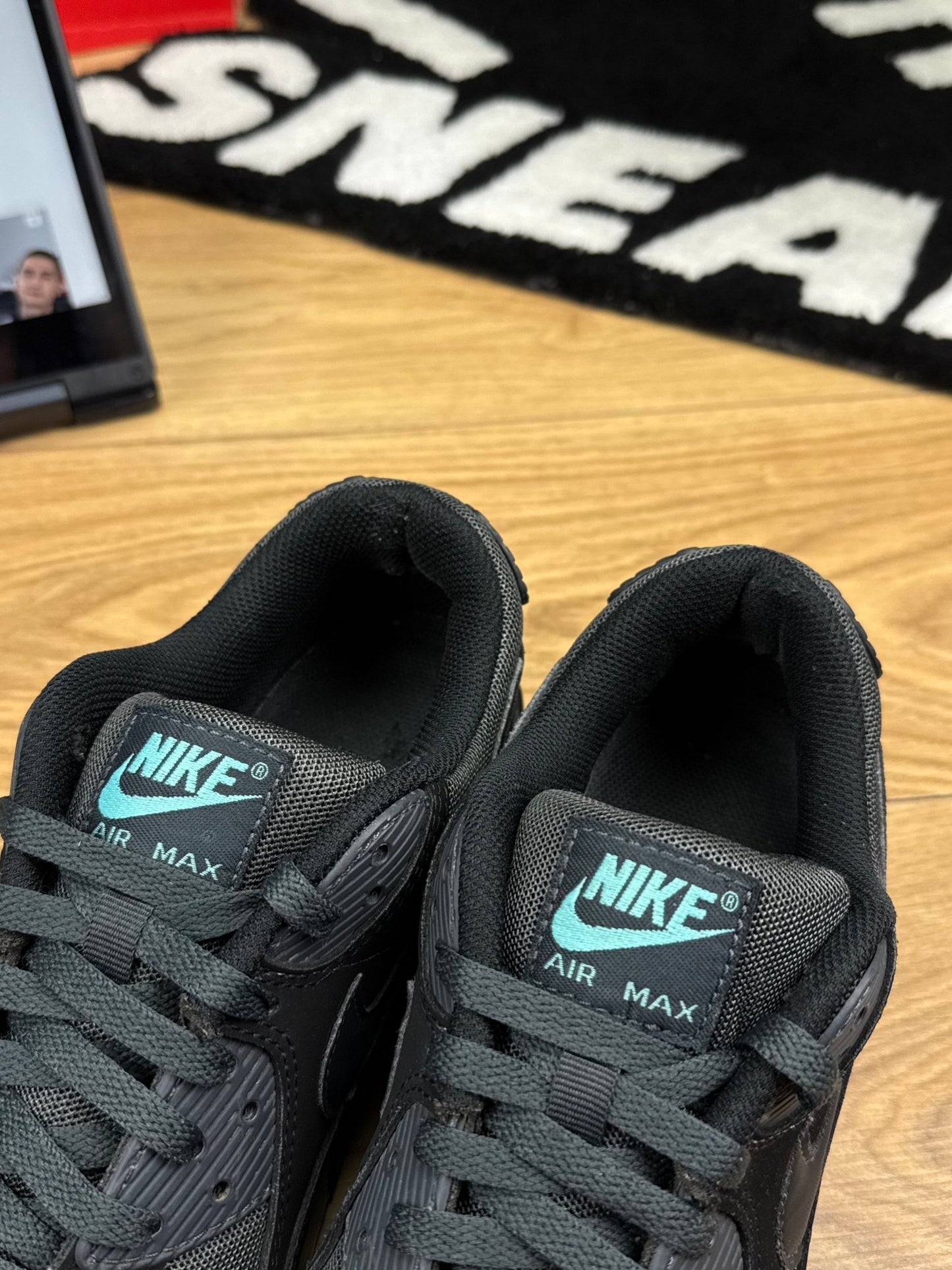 Nike Air Max 90 (42.5) - sneakilystore