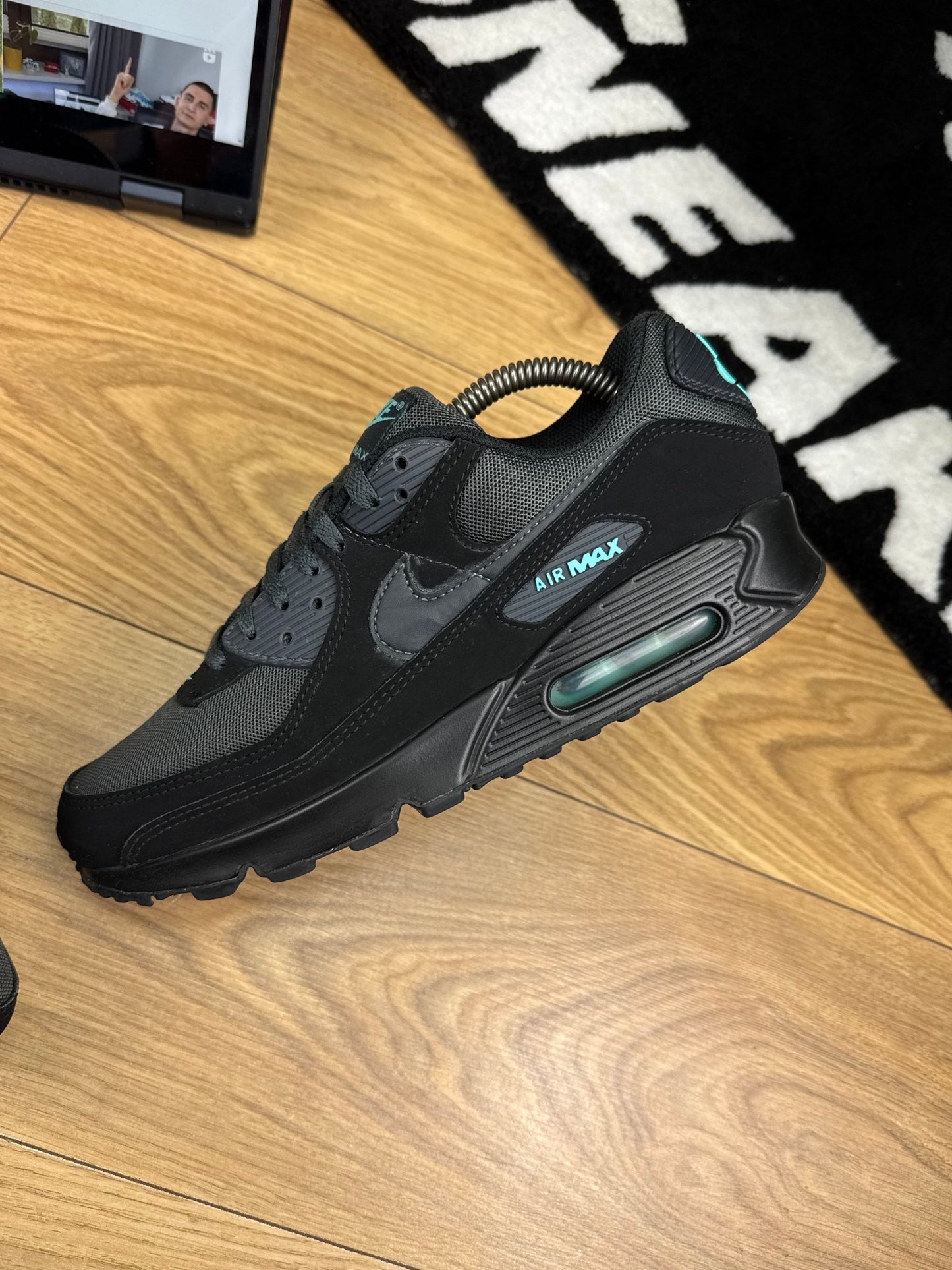 Nike Air Max 90 (42.5) - sneakilystore