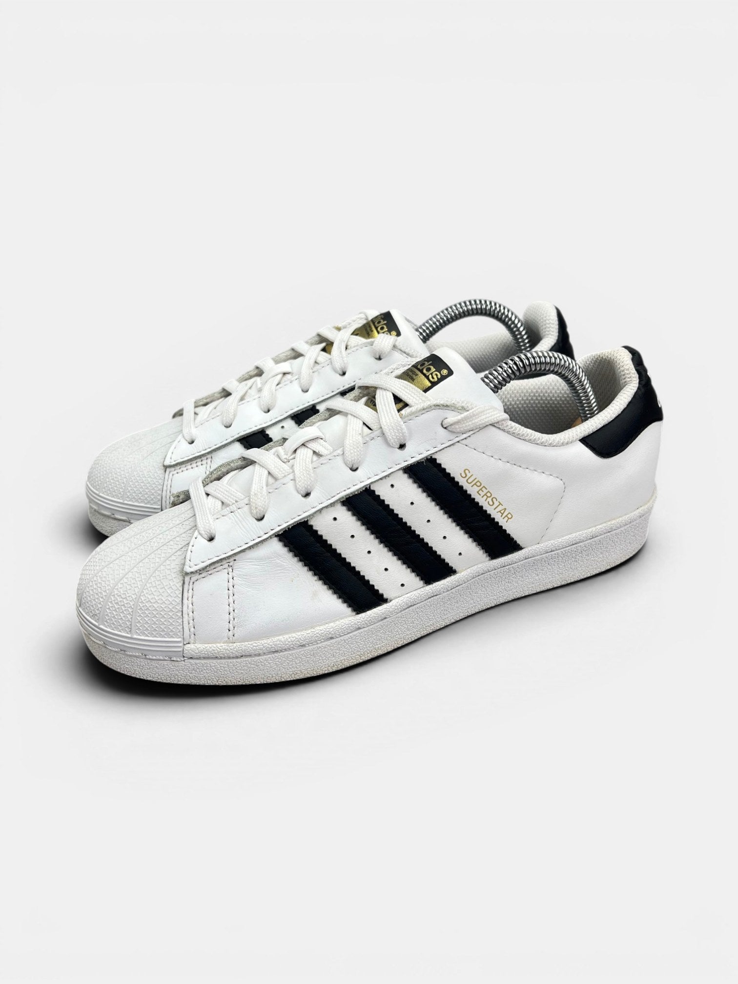 Adidas Superstar II White Gold Tongue — buty sportowe damskie w bardzo dobrym stanie rozmiar 37 1/3, widok z boku