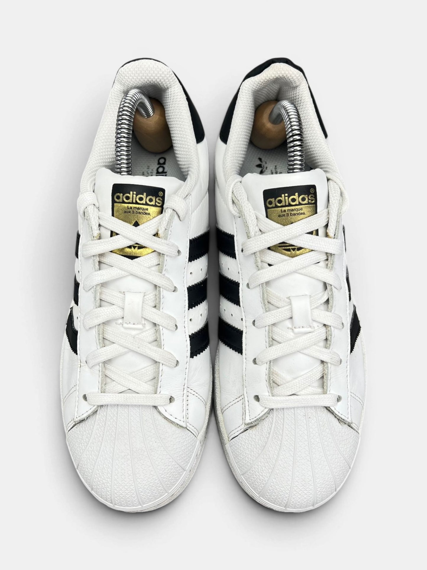 Adidas Superstar II White Gold Tongue — buty sportowe damskie w bardzo dobrym stanie rozmiar 37 1/3, widok z góry