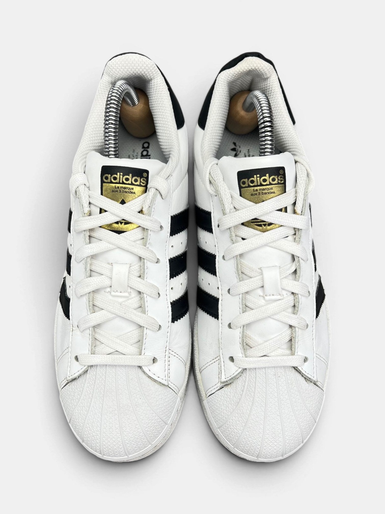 Adidas Superstar II White Gold Tongue — buty sportowe damskie w bardzo dobrym stanie rozmiar 37 1/3, widok z góry