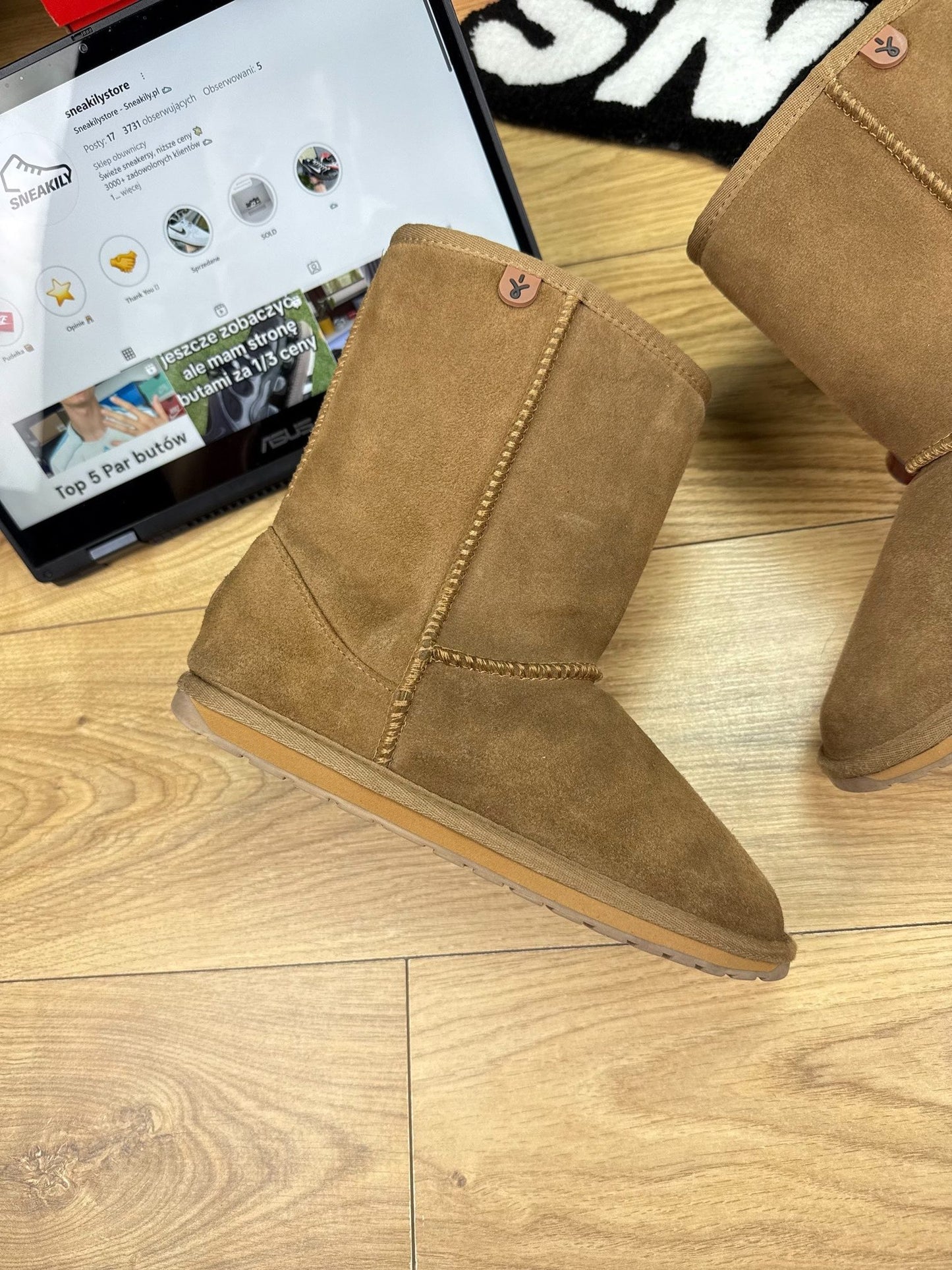 EMU Australia Wallaby Lo Teens Black — buty sportowe damskie w bardzo dobrym stanie rozmiar 37, zewnętrzny panel prawego buta