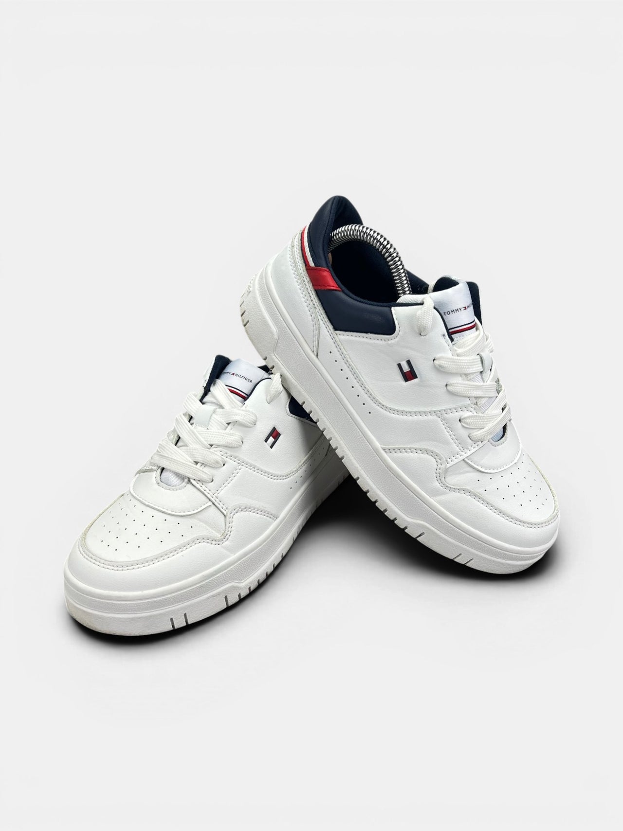 Tommy Hilfiger rozmiar 37