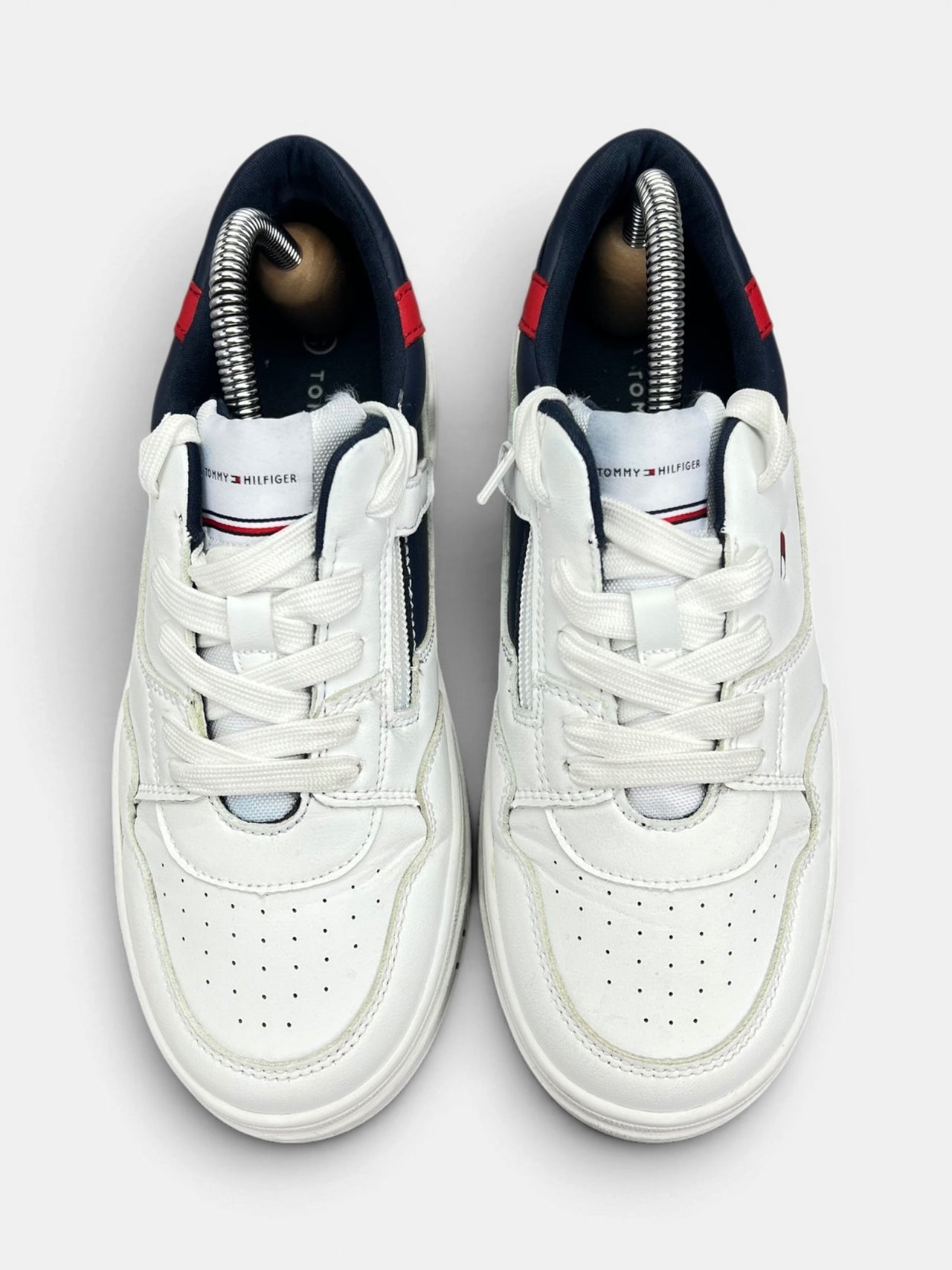 Tommy Hilfiger rozmiar 37