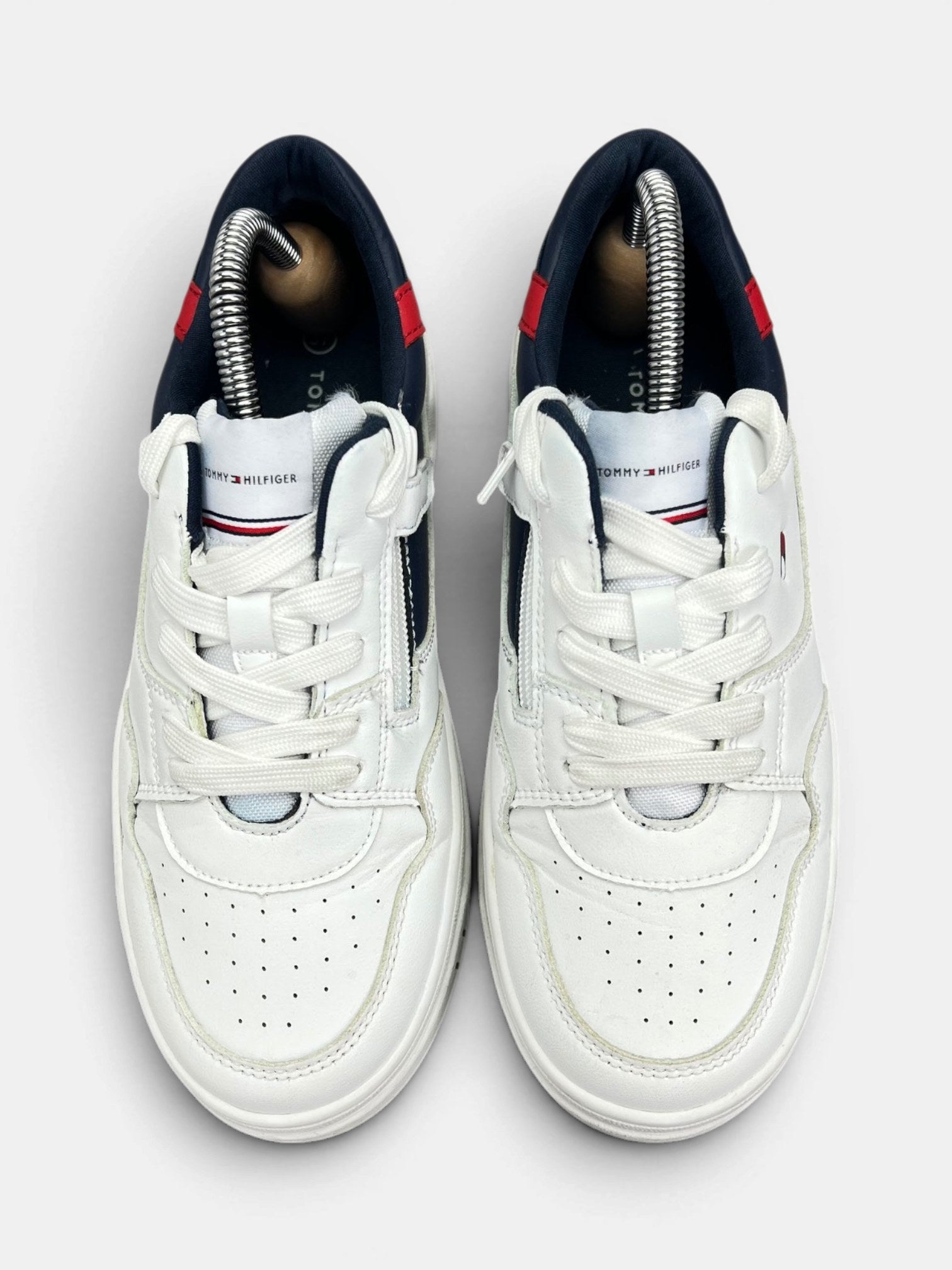 Tommy Hilfiger rozmiar 37