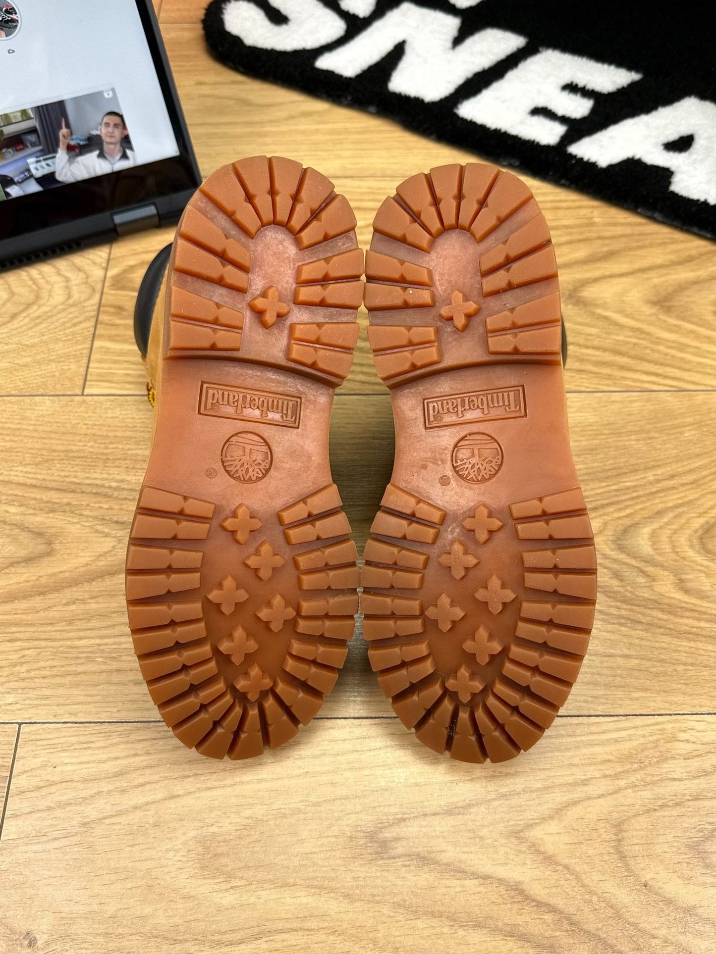 Timberland Premium 6-Inch Boot Wheat Nubuck — buty sportowe damskie w bardzo dobrym stanie rozmiar 37, widok z tyłu