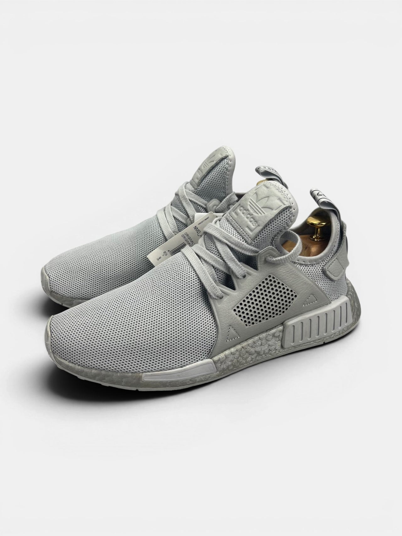 Adidas NMD_XR1 Triple Grey — buty sportowe męskie nowe rozmiar 42 2/3, widok z boku