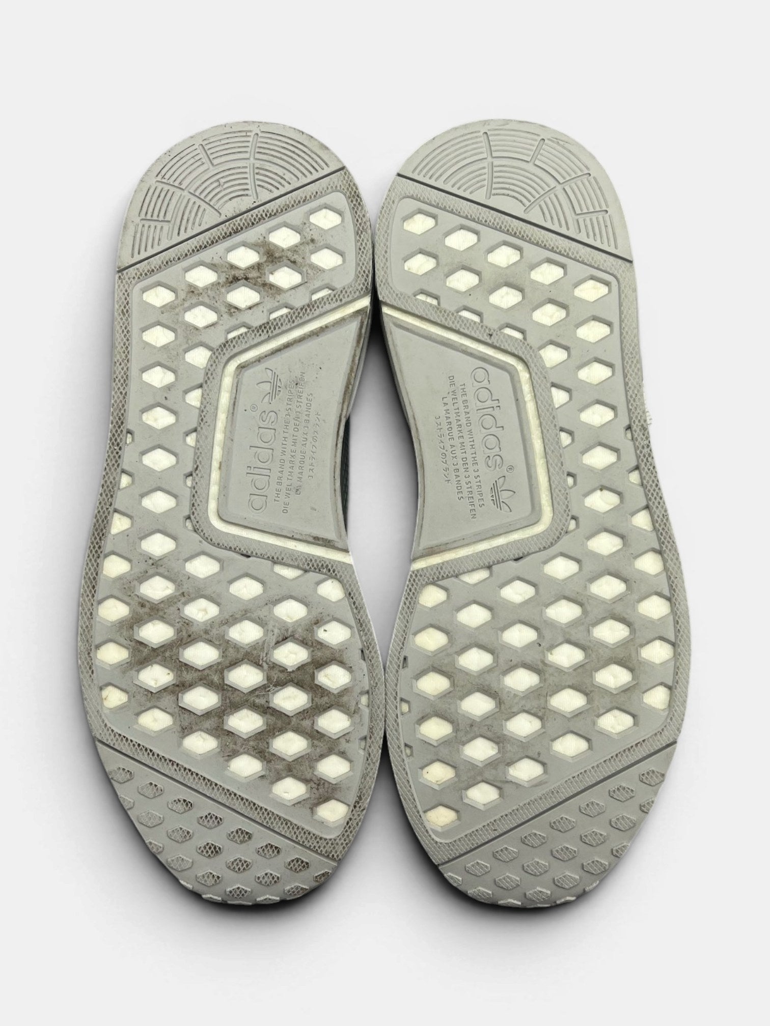 Adidas NMD_XR1 Triple Grey — buty sportowe męskie nowe rozmiar 42 2/3, podeszwa