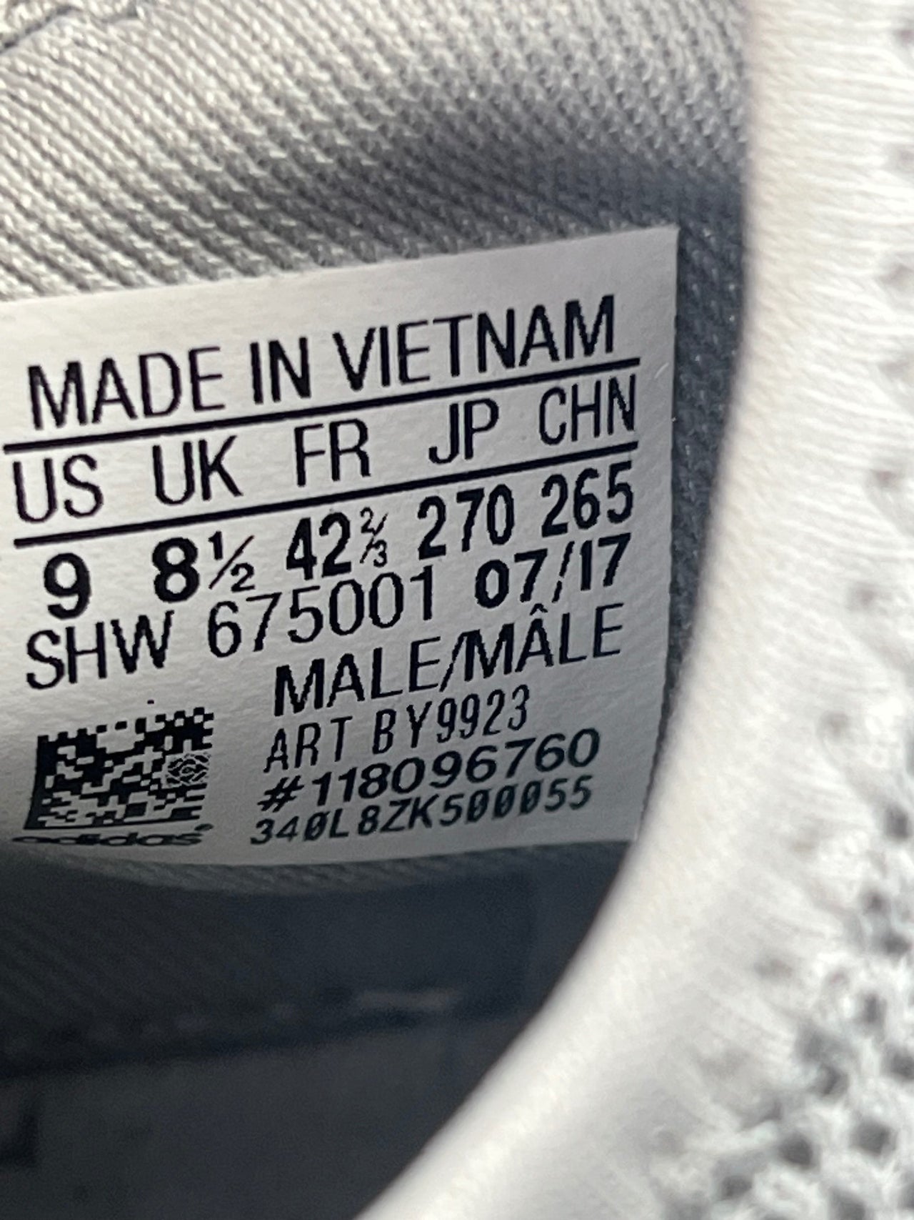Adidas NMD_XR1 Triple Grey — buty sportowe męskie nowe rozmiar 42 2/3, opcjonalne zdjęcie 1