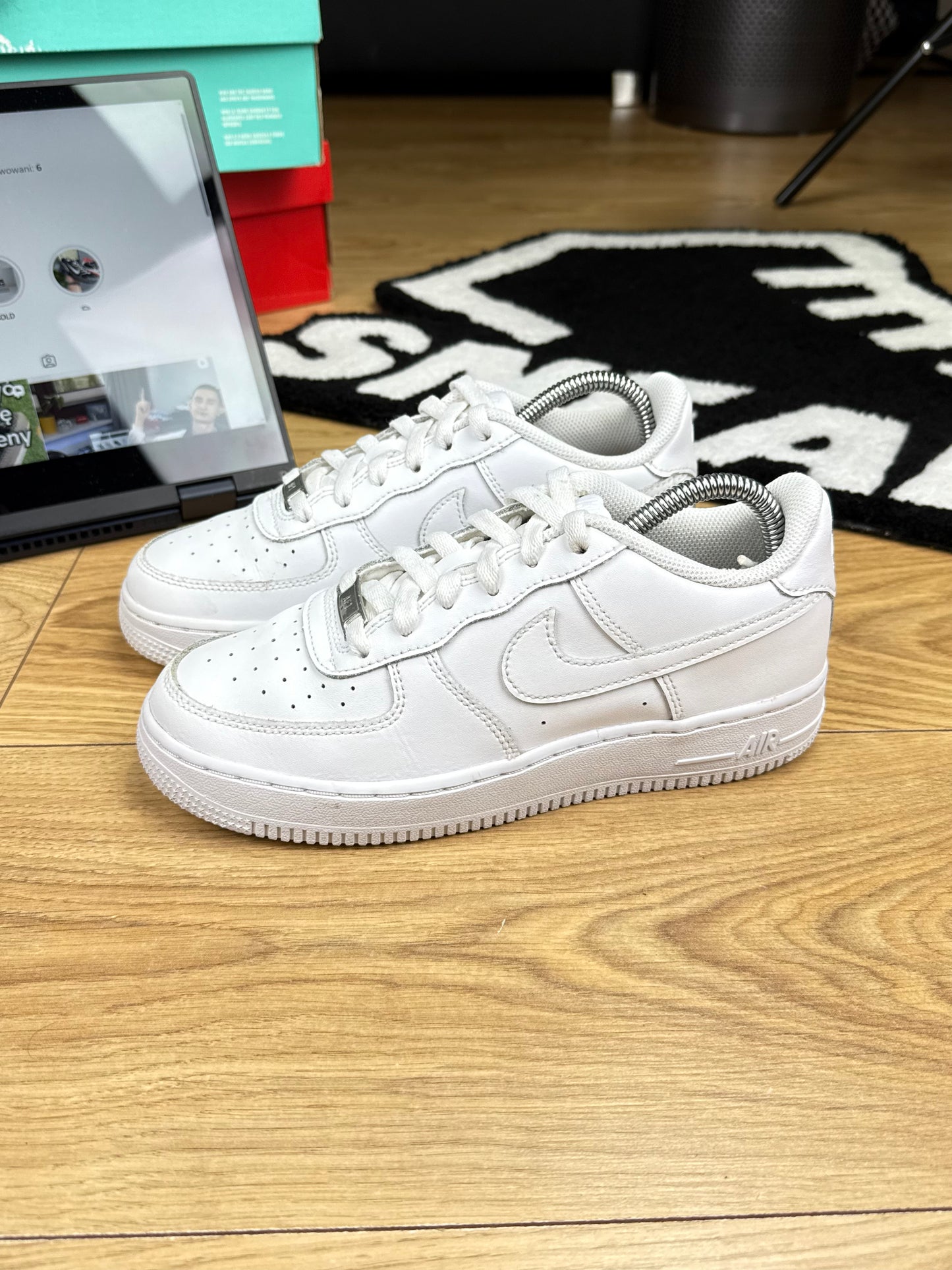 Nike Air Force 1 Low (38) - sneakilystore