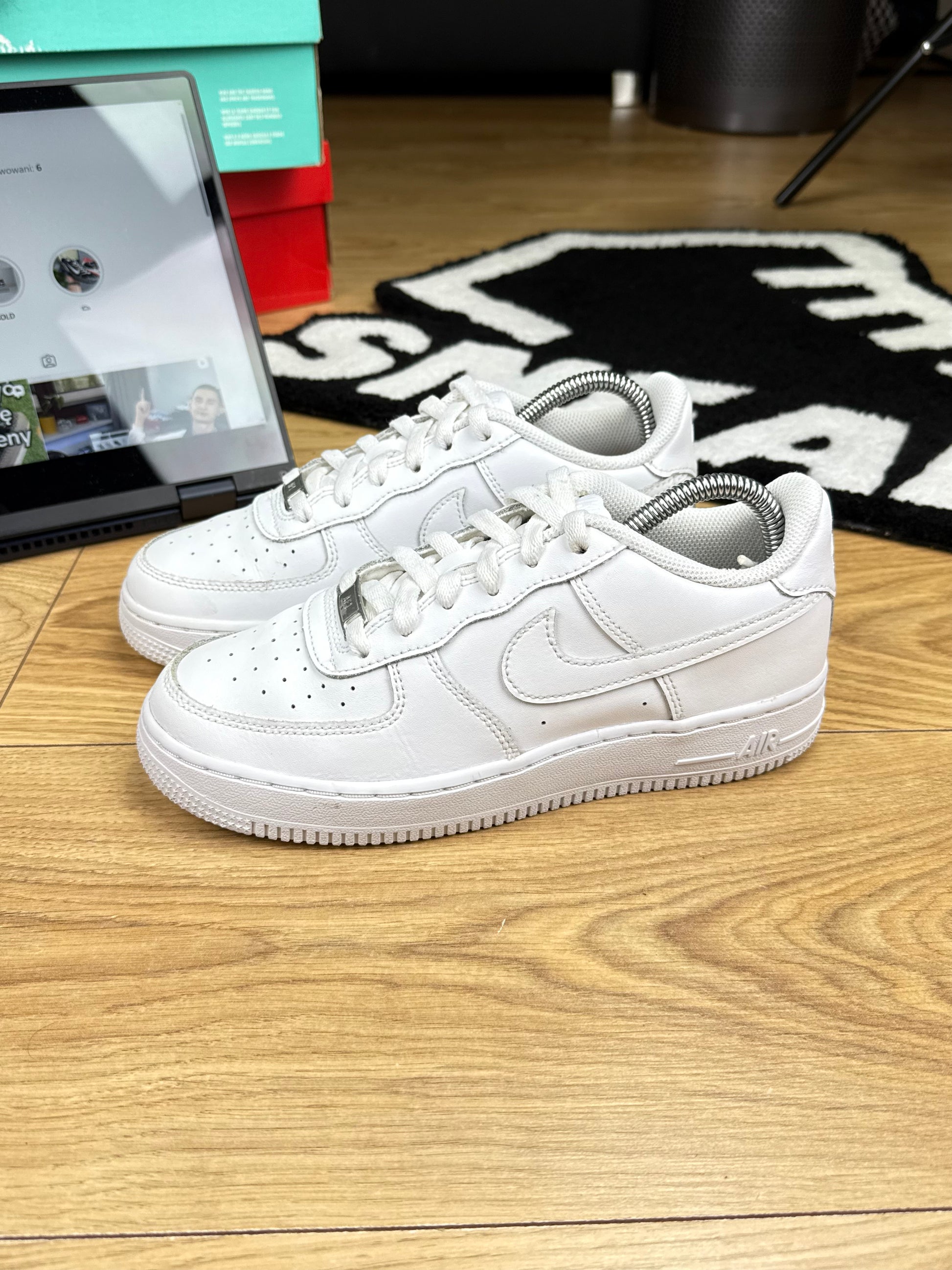 Nike Air Force 1 Low (38) - sneakilystore