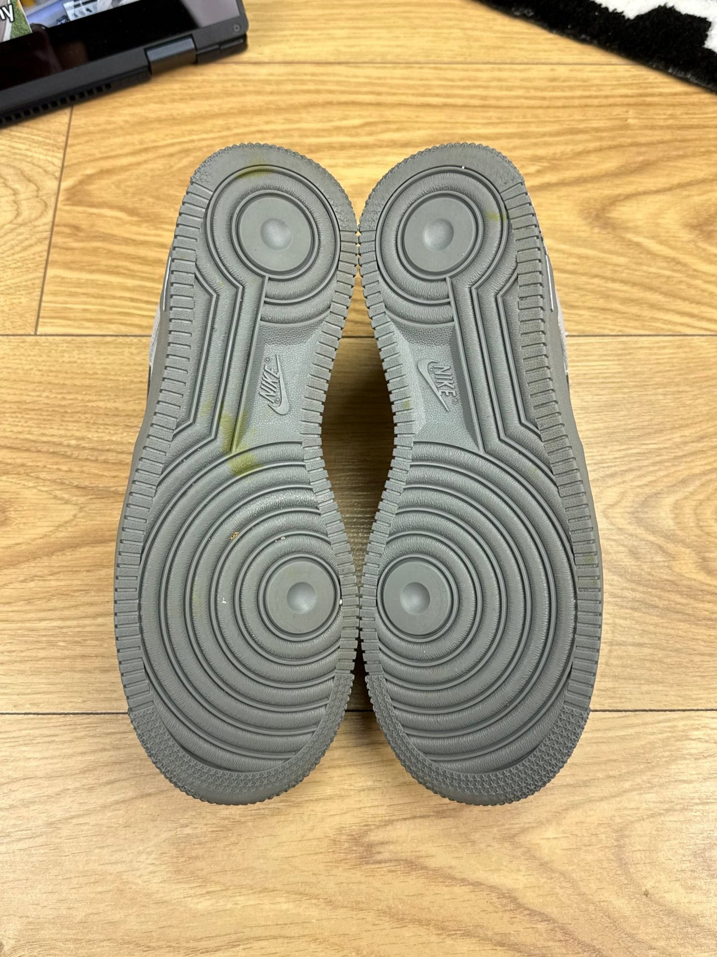 Nike Air Force 1 Low (38) - sneakilystore