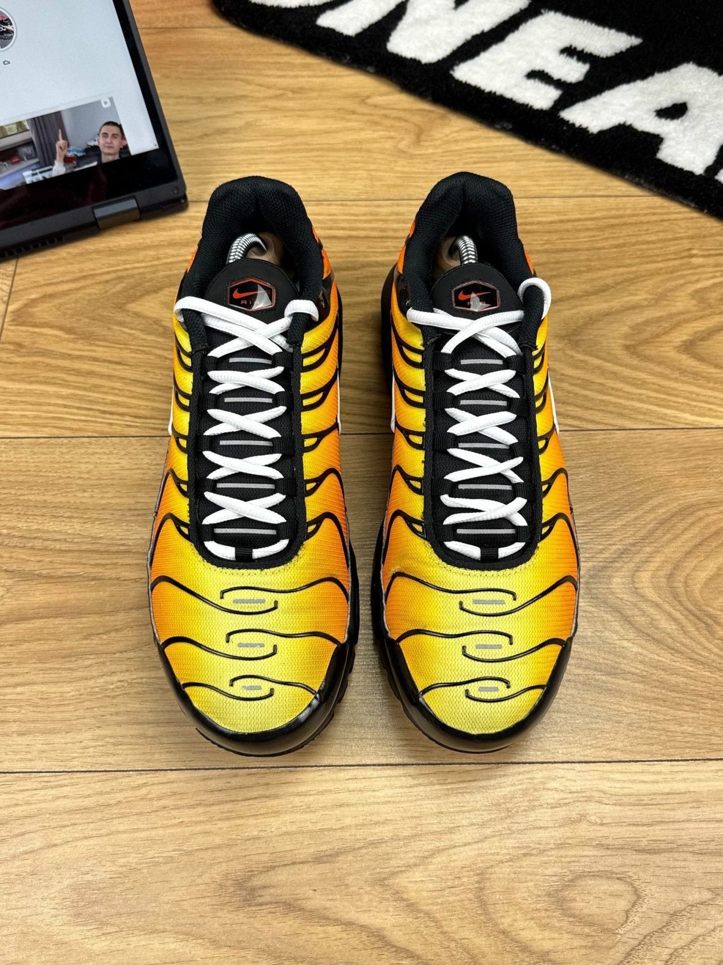 Nike Air Max Plus OG Tiger — buty sportowe męskie w bardzo dobrym stanie rozmiar 45, widok z tyłu