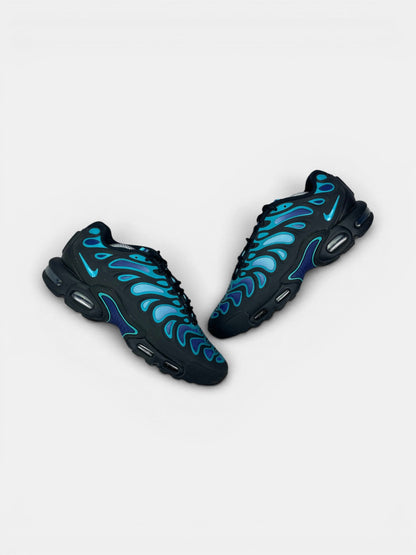 Nike Air Max Plus Drift Dusty Cactus — buty sportowe męskie w bardzo dobrym stanie rozmiar 44, widok z góry na zewnętrzną stronę butów