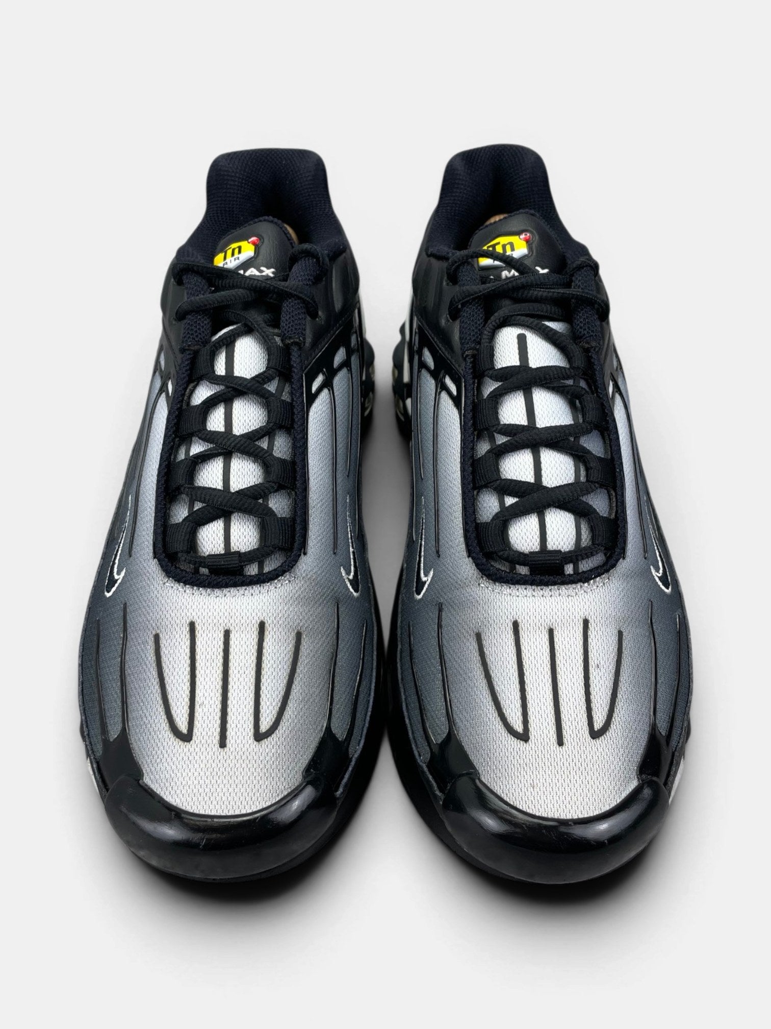 Nike Air Max Plus 3 Black White — buty sportowe męskie w bardzo dobrym stanie rozmiar 44.5, widok z góry