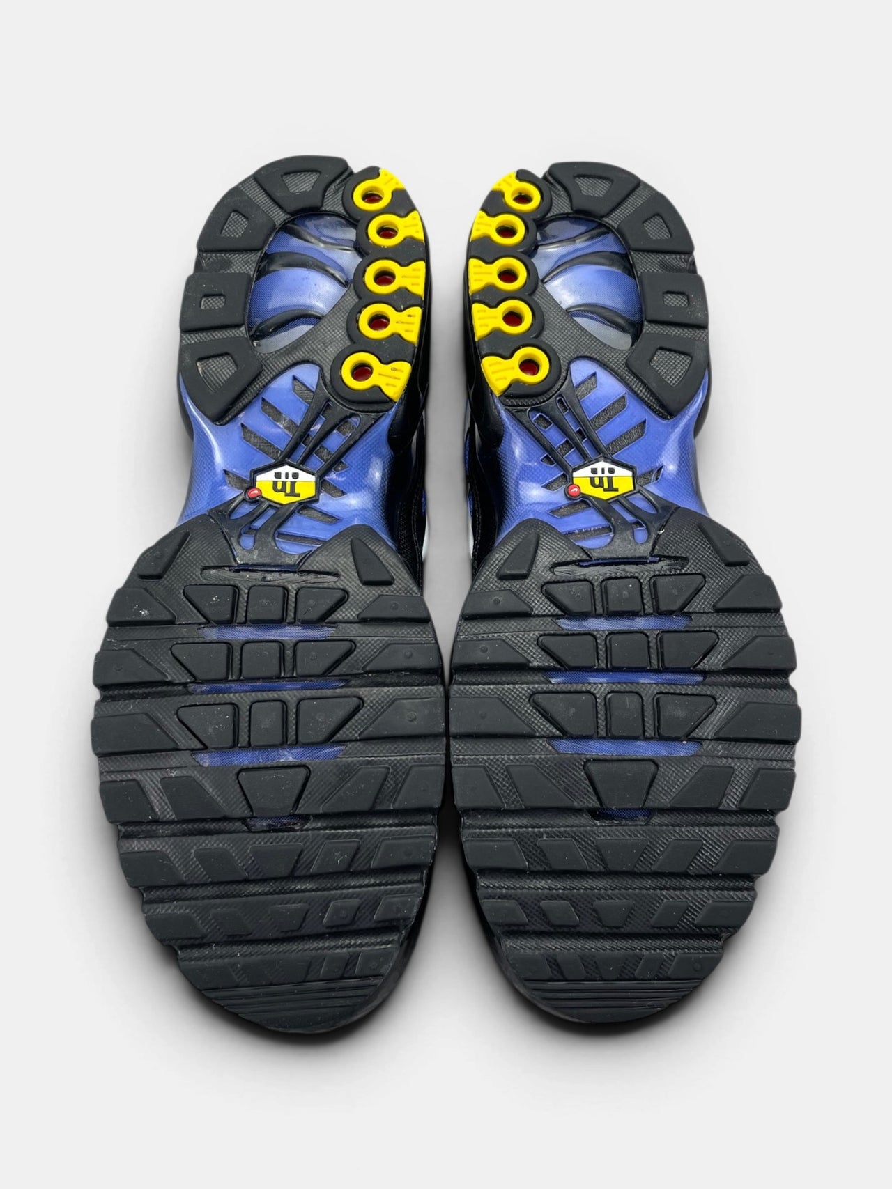 Nike Air Max Plus Black/Sapphire — buty sportowe męskie w bardzo dobrym stanie rozmiar 44, podeszwa