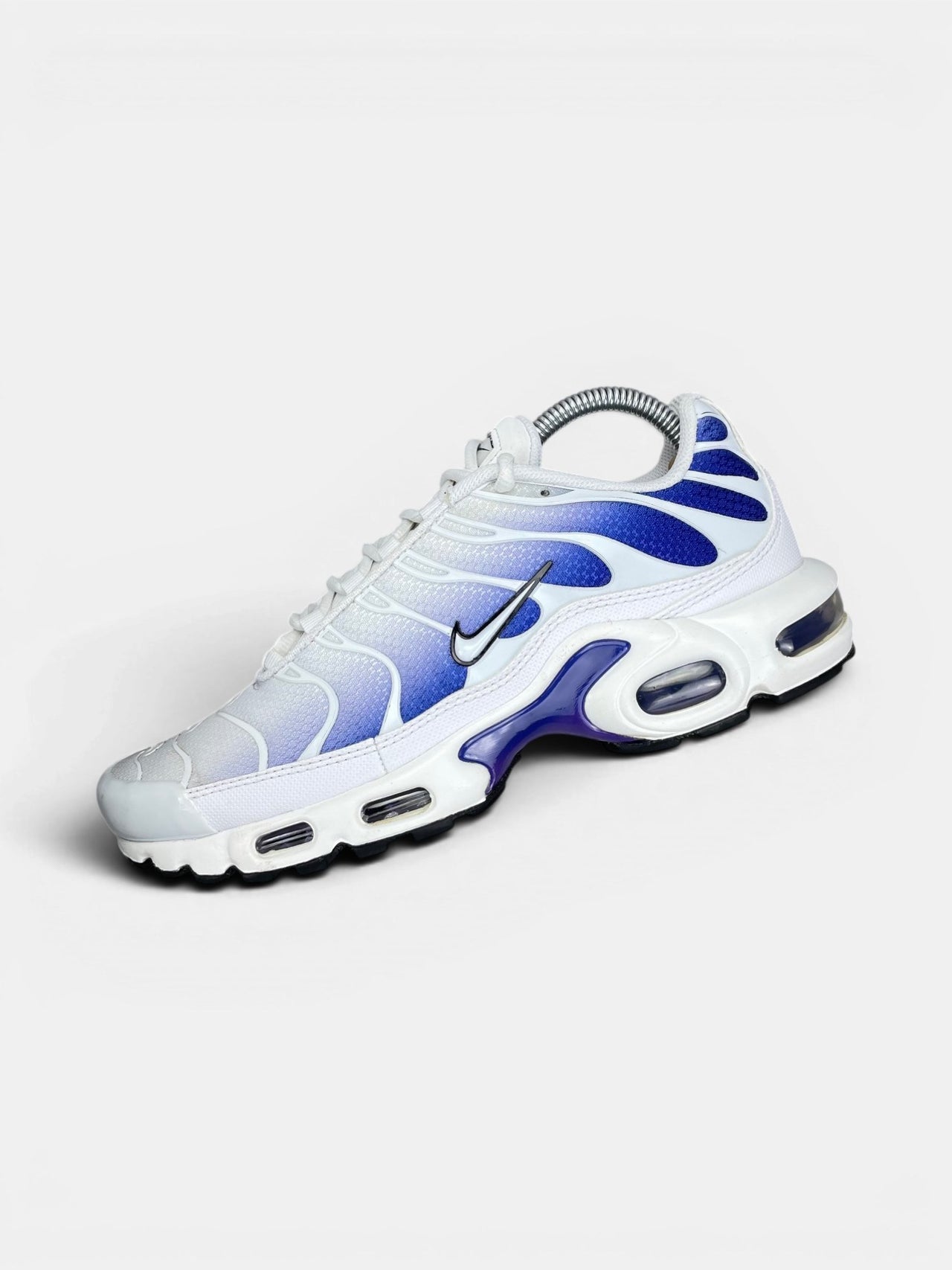 Nike Air Max Plus White Wild Grape — buty sportowe męskie w bardzo dobrym stanie rozmiar 41, widok z góry na wewnętrzną stronę butów