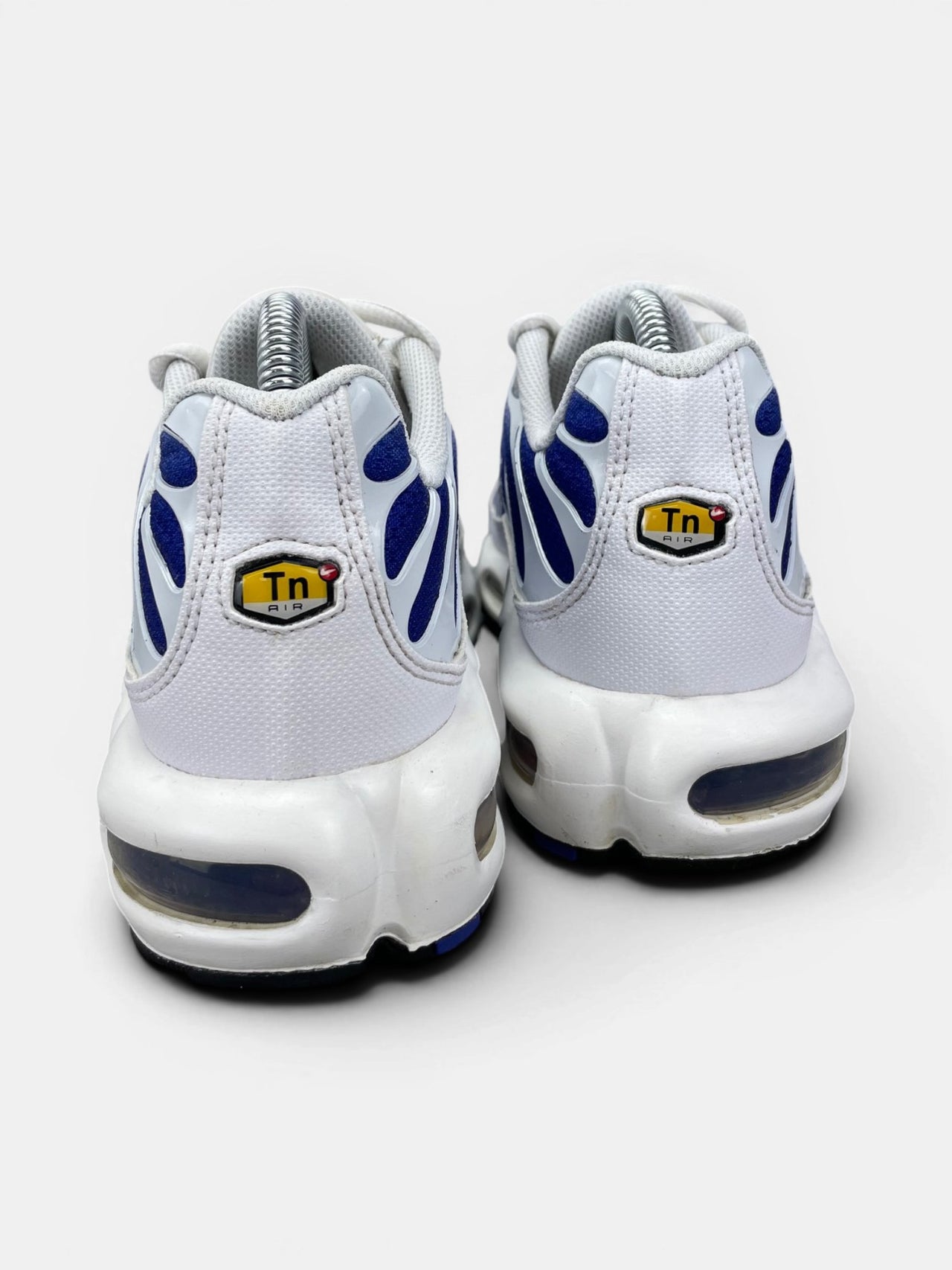 Nike Air Max Plus White Wild Grape — buty sportowe męskie w bardzo dobrym stanie rozmiar 41, widok z tyłu