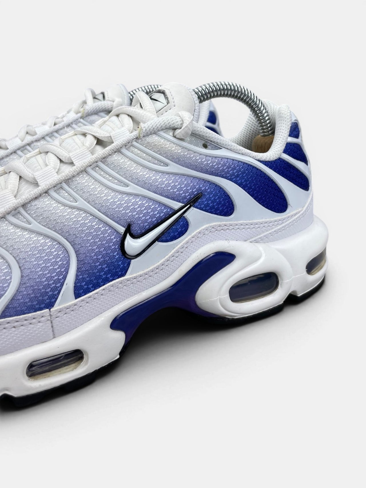 Nike Air Max Plus White Wild Grape — buty sportowe męskie w bardzo dobrym stanie rozmiar 41, opcjonalne zdjęcie 1