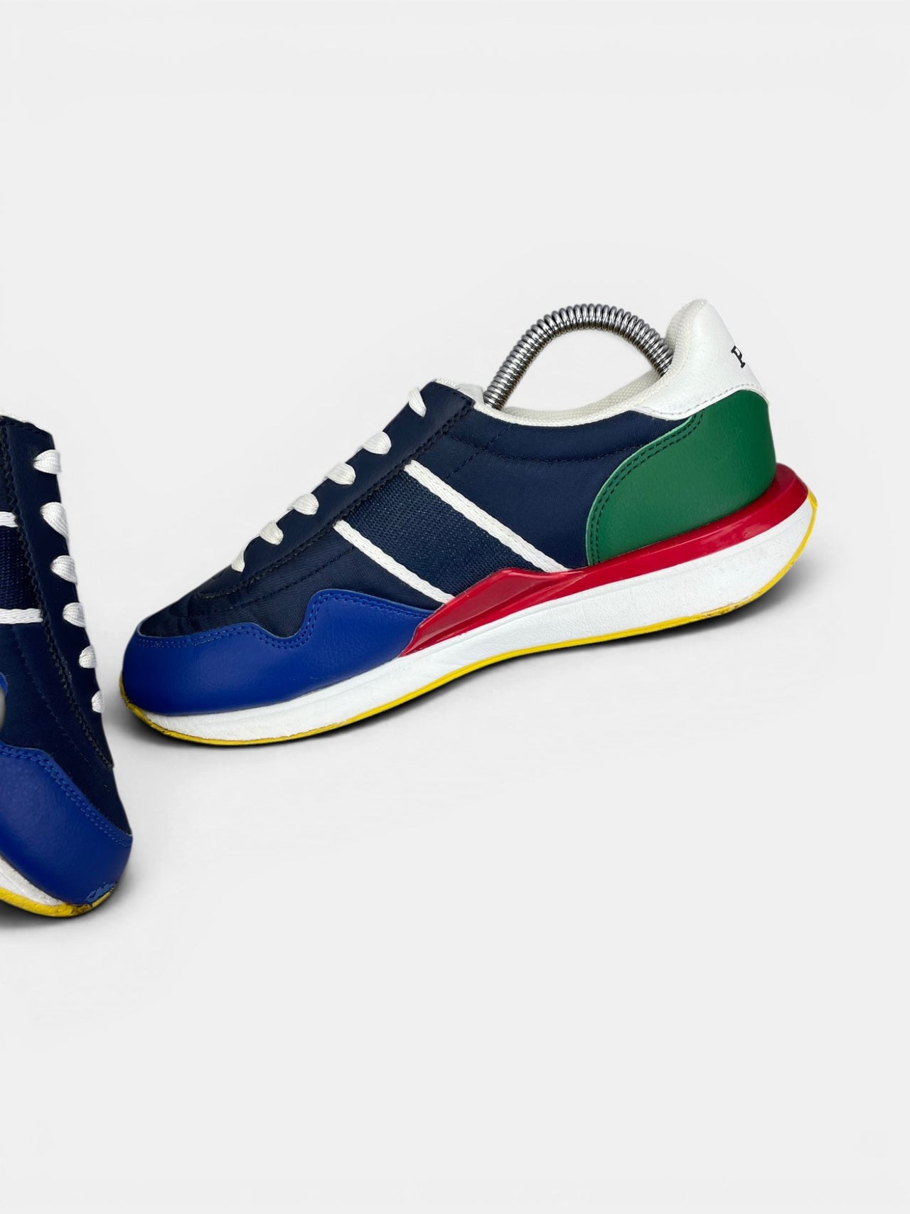 Polo Ralph Lauren Train 89 Sport — buty sportowe dziecięce w bardzo dobrym stanie rozmiar 37, wewnętrzny panel prawego buta