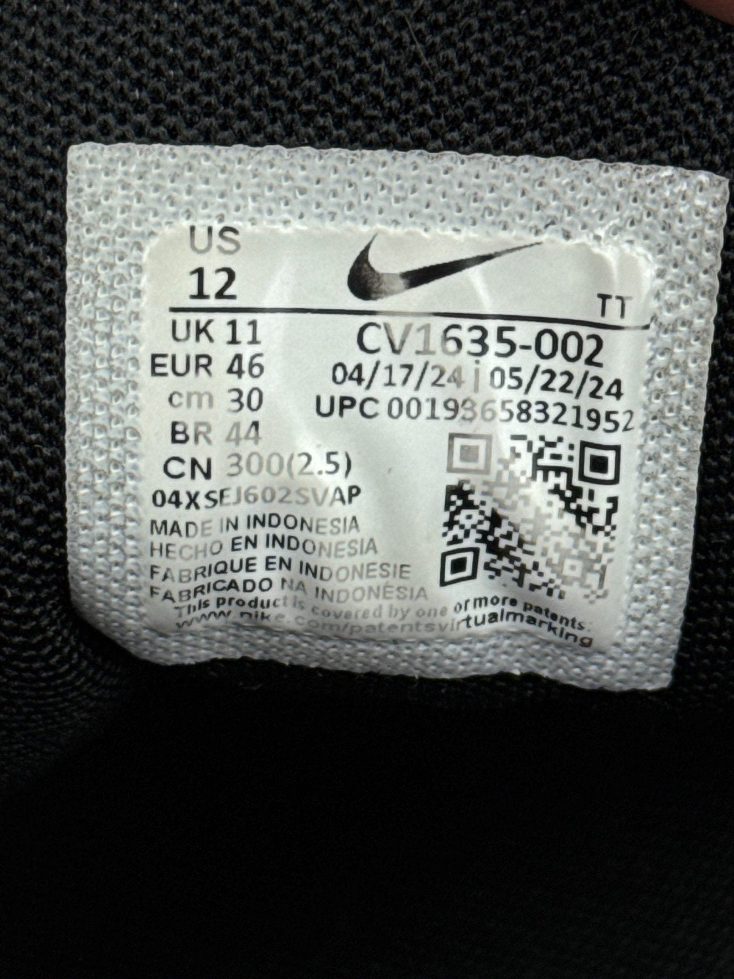 Nike Air Max 95 Black Volt — buty sportowe męskie w bardzo dobrym stanie rozmiar 46, boczny profil