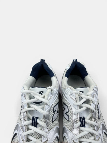New Balance 530 — buty sportowe damskie w bardzo dobrym stanie rozmiar 40, zapiętki butów