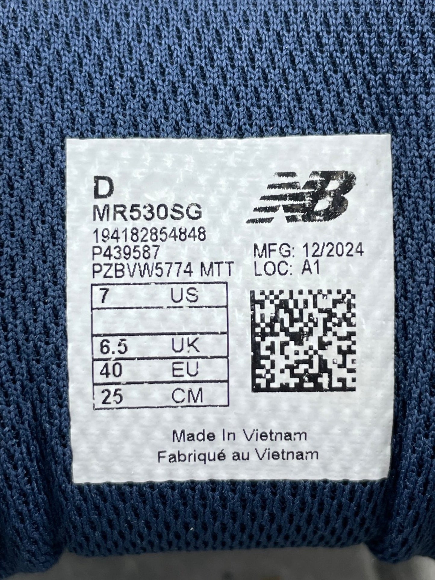 New Balance 530 — buty sportowe damskie w bardzo dobrym stanie rozmiar 40, opcjonalne zdjęcie 2