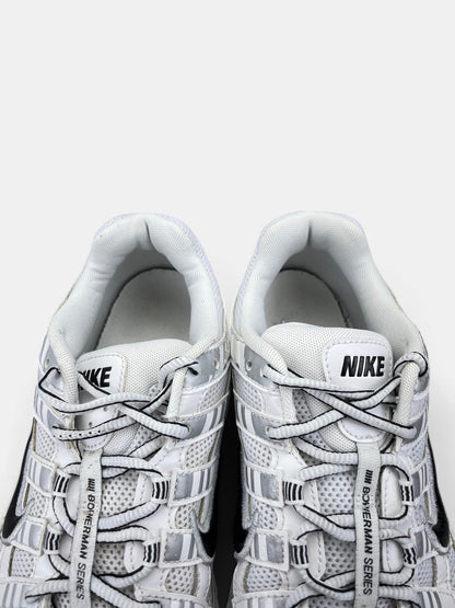 Nike P-6000 P-6000 Metallic Silver — buty sportowe męskie w bardzo dobrym stanie rozmiar 45, zapiętki butów